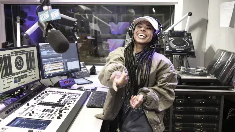 KCRW's signature music program features new releases, live performances, and artist interviews hosted by Novena Carmel.