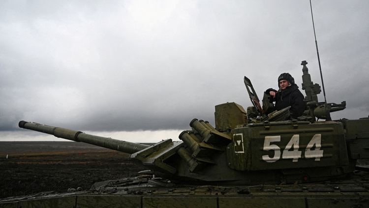 The threat of war looms along the Russian-Ukrainian border, where nearly 100,000 Russian troops are stationed.  The White House says Russia could attack Ukraine at any point.